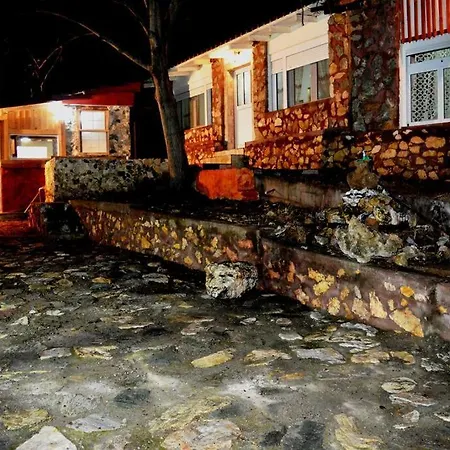 φάρος λουτρών γαρεφείου 3* Garefio